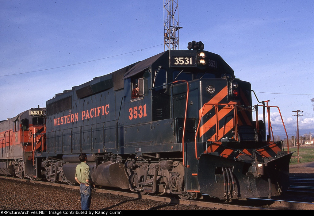 WP 3531 with a new crew